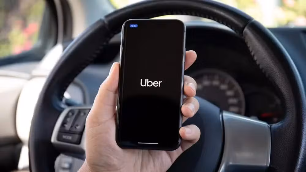 Uber vai retirar carros das categorias Comfort e Black em 2027; veja lista