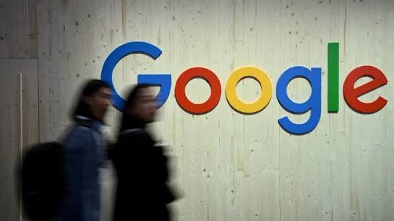 Google admite alta nas emissões com avanço da inteligência artificial e reacende debate sobre custo ambiental da tecnologia