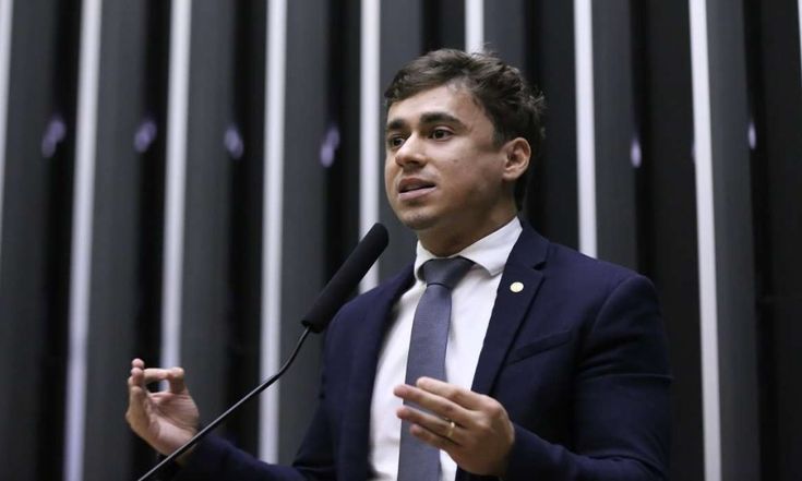 O atalho: como Nikolas Ferreira fala direto com a cabeça do eleitor sem precisar explicar nada